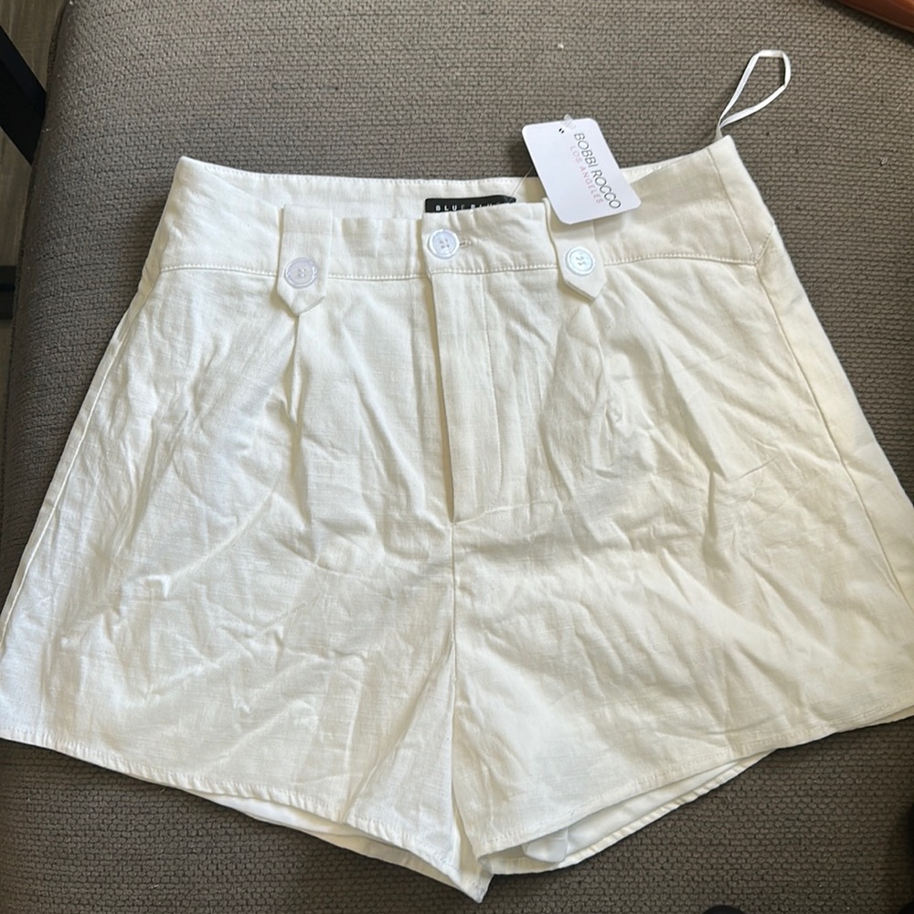 Blue blush linen shorts size Medium